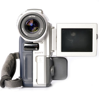Sony Sony DCR-PC100 MiniDv Camcorder