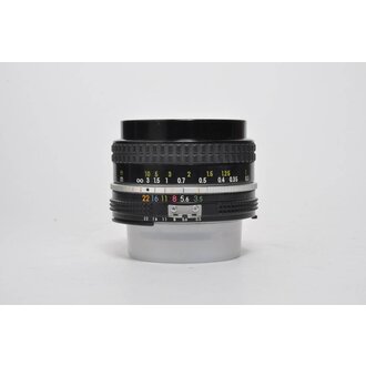 Nikon Nikon 20mm F/3.5