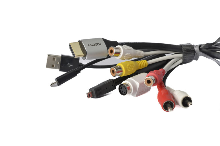 USB - AV - Micro USB - HDMI