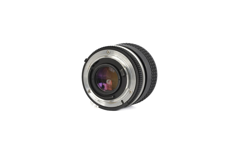 Nikon Nikon Nikkor 35mm f/2 AI Lens