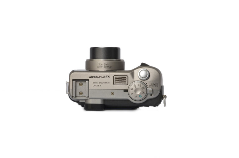 Sony Cyber-Shot DSC-S75 MPEGMOVIEEX Camera