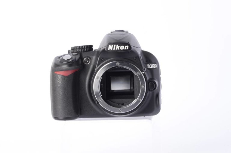 Nikon Nikon D3100 Camera Body