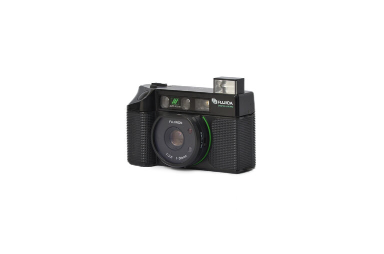Fujica Fujica DL-100 Auto-Focus Point and Shoot 35mm Film Camera
