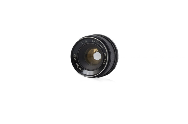 Auto-Mamiya / Sekor 50mm f/2 Manual Focus Lens for Pentax M42 Thread Mount