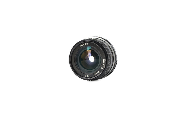 Nikon Nikon Nikkor 24mm f/2.8 (AI)