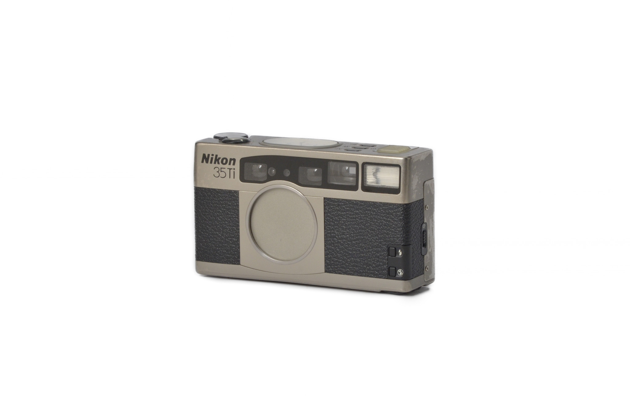 Nikon 35Ti Point and Shoot 35mm Film Camera - LeZot Camera Nikon 35Ti Point and Shoot 35mm Film Camera - LeZot Camera