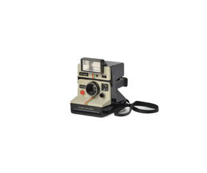 vintage-polaroid-one-step-land