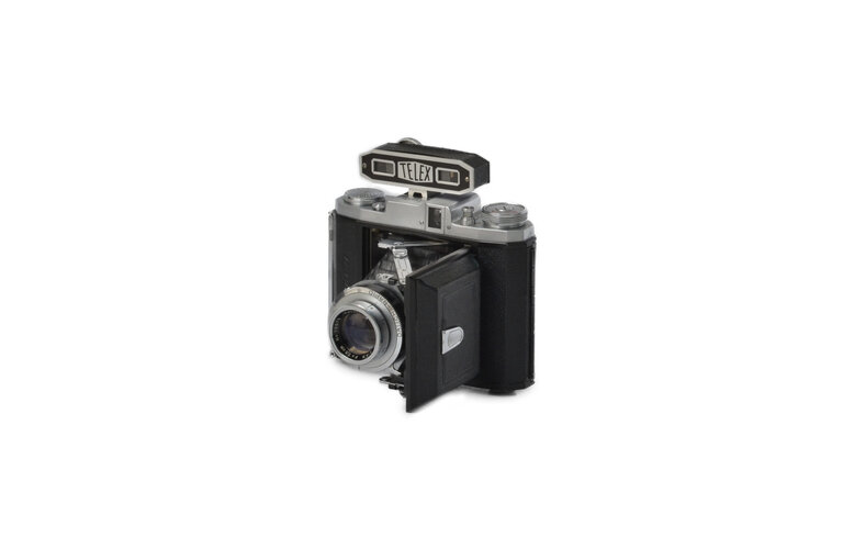 Zenobia C 6x4.5 Medium Format Film Camera w/ Telex External Viewfinder