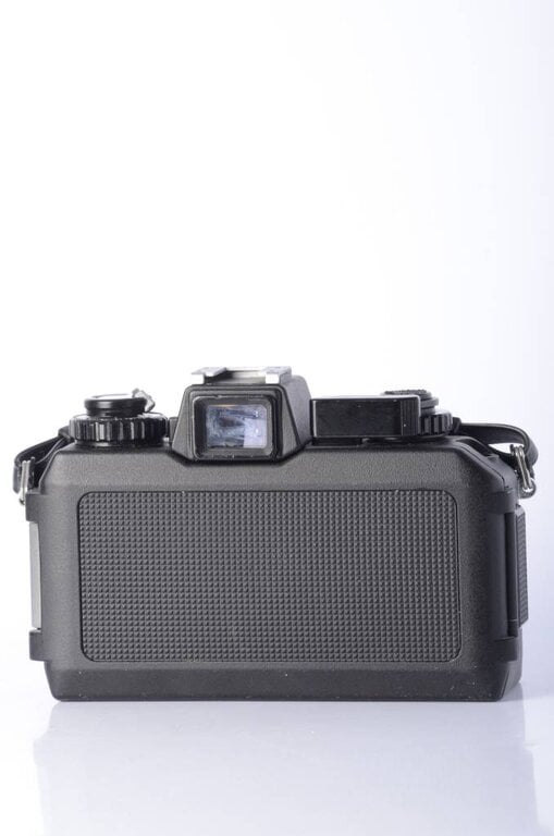 Nikon Nikon Nikonos IV-A w/ 35mm f/2.5