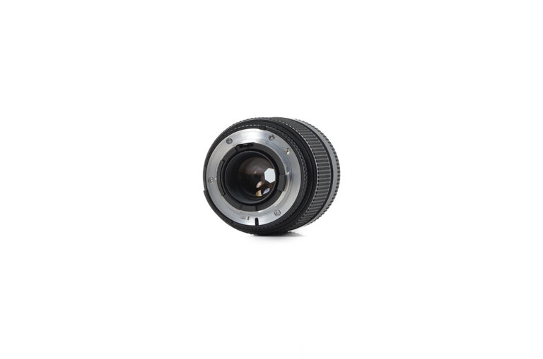 AF Nikkor 35-135mm f/3.5-4.5 Ai-S