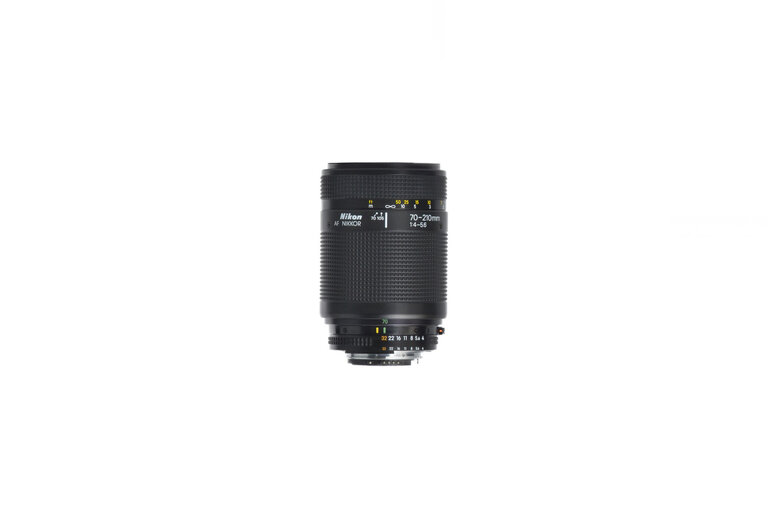 AF Nikkor 70-210mm f/4-5.6 Lens