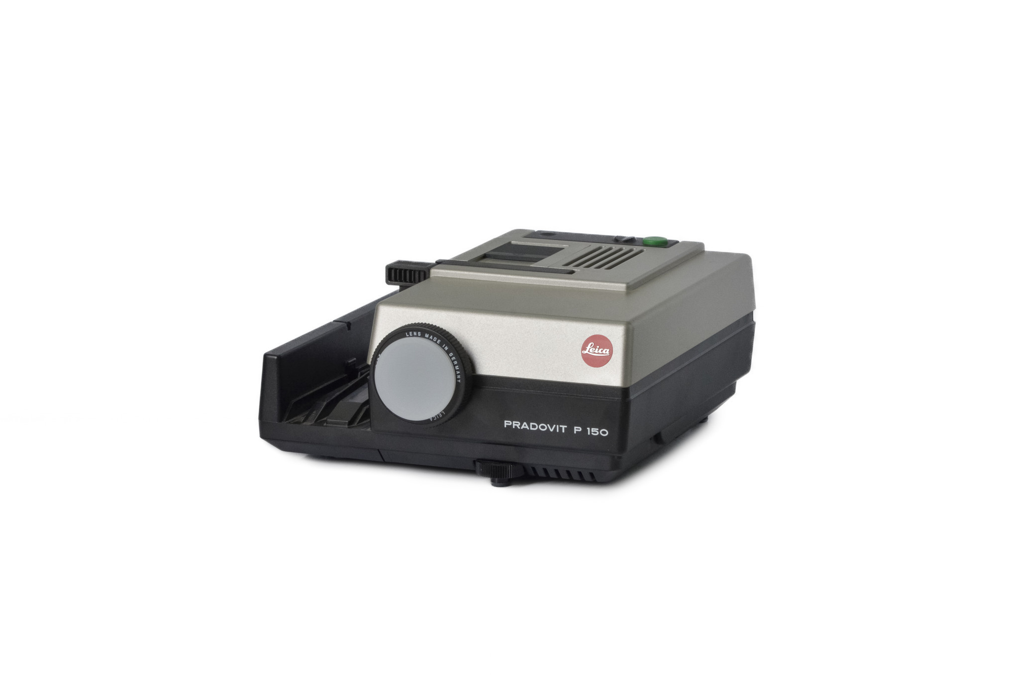 Leica Pradovit Color 150 with: Hektor-P2 85mm f/2.8 35mm Slide
