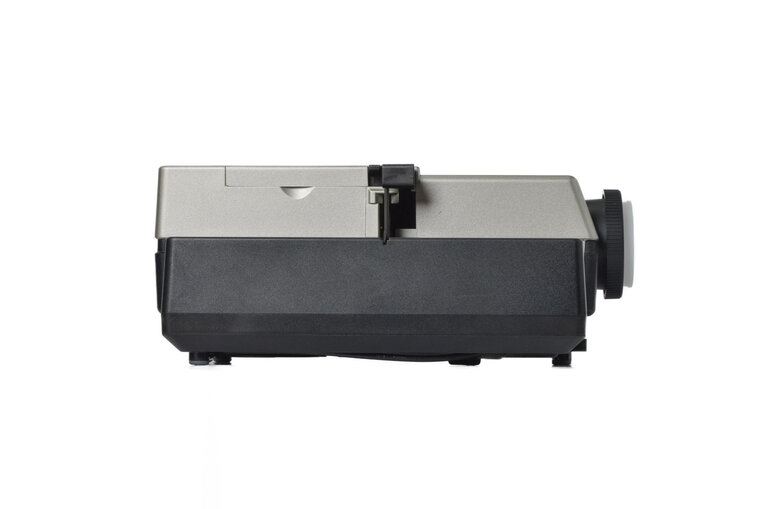 Leica Leica Pradovit Color 150 with: Hektor-P2 85mm f/2.8 35mm Slide Projector