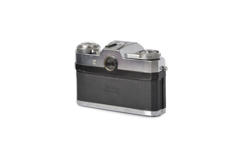 Zeiss Zeiss Ikon Contaflex Syncrho-Compur-X "Flash Matic" 35mm Film Camera with Tessar 50mm f/2.8