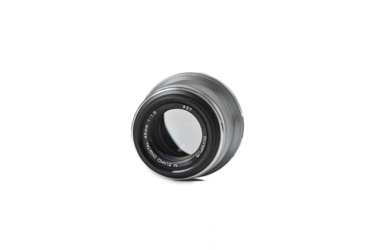 Olympus Zuiko Digital 45mm f/1.8 MSC Prime Lens
