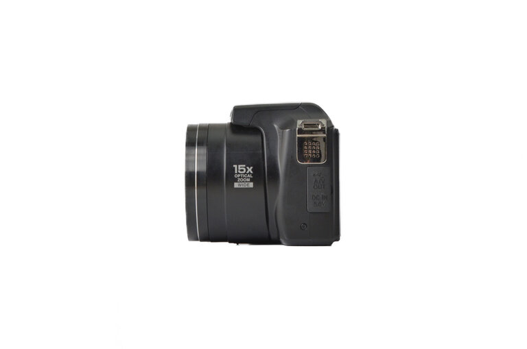 Nikon Nikon Coolpix L100 w/ Case, Cap, Strap