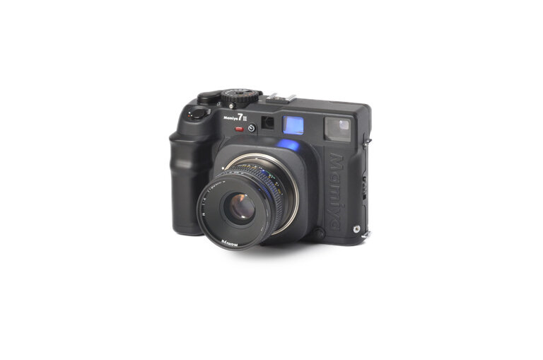 Mamiya Mamiya 7 II Medium Format Rangefinder Film Camera with 80mm f/4 Lens