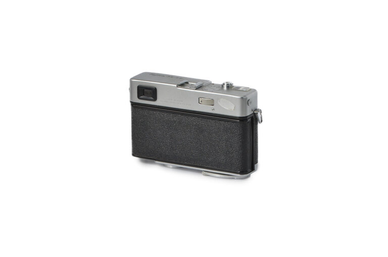Fujica Fujica 35-EE 35mm Film Rangefinder Camera
