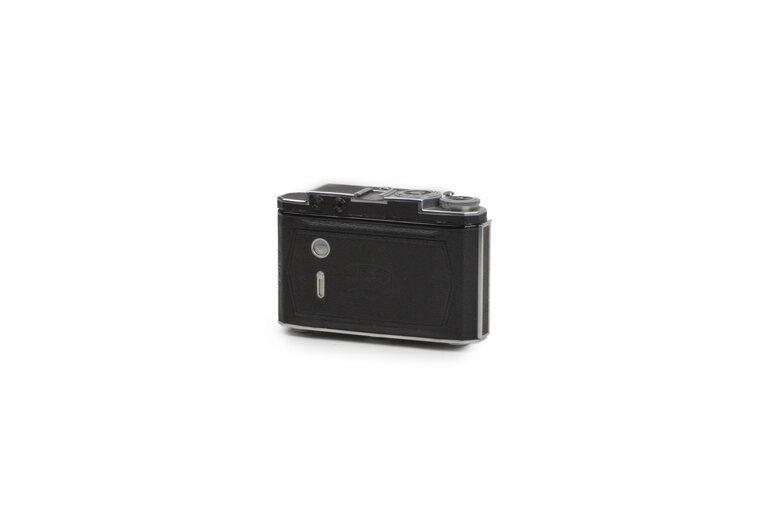 Zeiss Zeiss Ikon Super Ikomat 530/16 6x6 Medium Format Film Camera