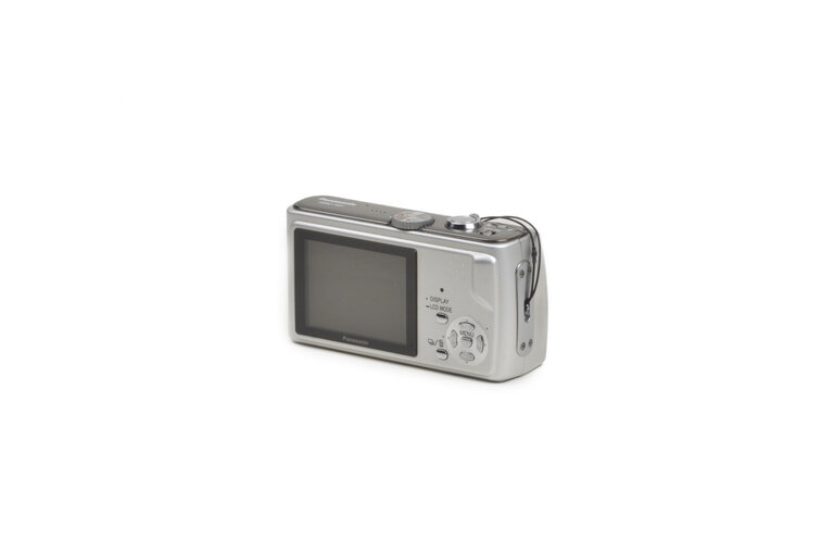 Panasonic Panasonic Lumix DMC-TZ1 5.0MP Point and Shoot Digital Camera (kit with box, charger, manual)