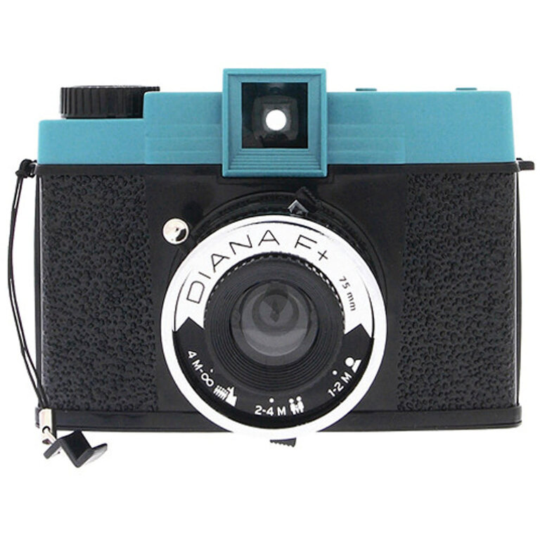 Lomography Lomography Diana F+ Deluxe Kit in Box