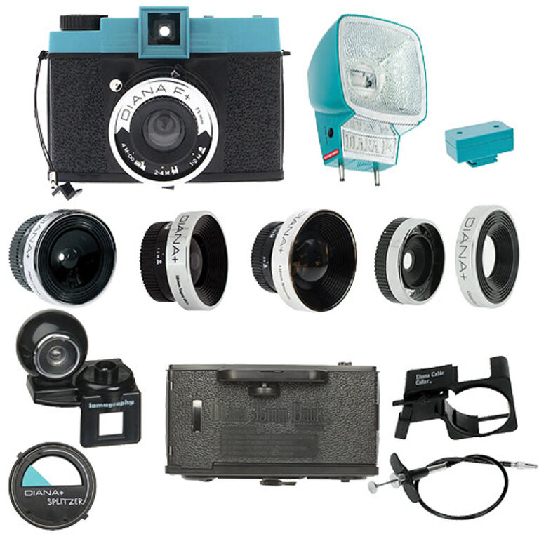 Lomography Lomography Diana F+ Deluxe Kit in Box