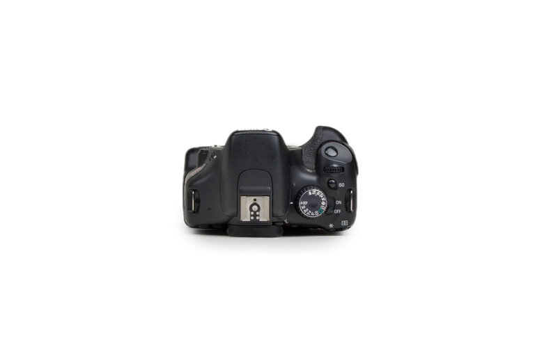 Canon Canon Rebel T2i DSLR with BG-E8 Battery Grip