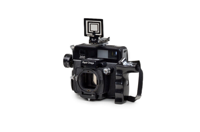 omega Rapid Omega 200 Kit with Super Omegon 90mm f/3.5 Lens, 120 & 220 Film Holder Backs, Auto Up No. 1 + 2 Close-Up Focusing Adapters