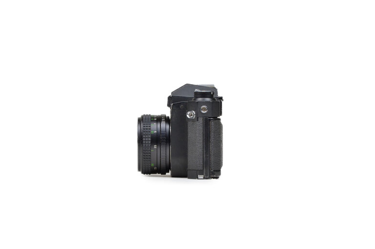 Ricoh Ricoh SLX 500 SLR 35mm Film Camera w/ removable m42 Mount Rikenon 50mm f/2.8 kit lens