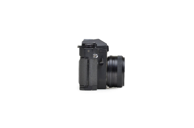Ricoh Ricoh SLX 500 SLR 35mm Film Camera w/ removable m42 Mount Rikenon 50mm f/2.8 kit lens
