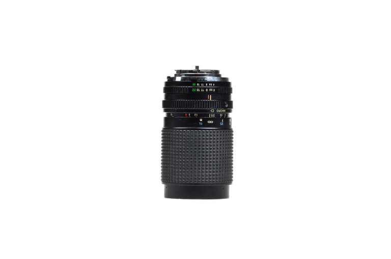 Tokina RMC Tokina 35-135mm f/4-4.5 Lens for M/MD Mount