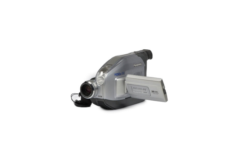 Panasonic Panasonic PV-L353D VHS-C Camcorder (Kit in Case with Charger, Battery, Strap, Manual etc)