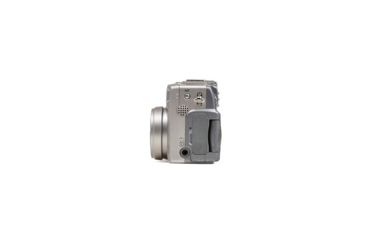 Canon Canon Powershot G2 Point and Shoot Digital Camera