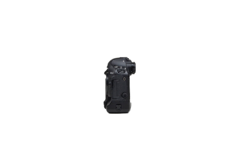 Canon Canon EOS 1D Mark III DSLR Camera Body (in Box with Accessories)
