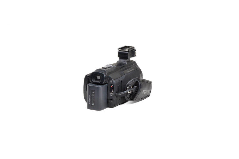 Sony Sony HXR-NX30u Professional Digital Camcorder Kit