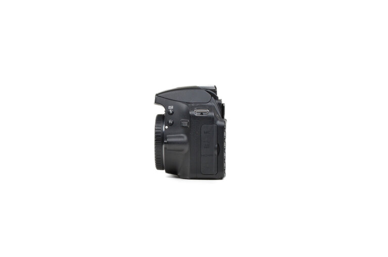 Nikon Nikon D3200 Digital Body