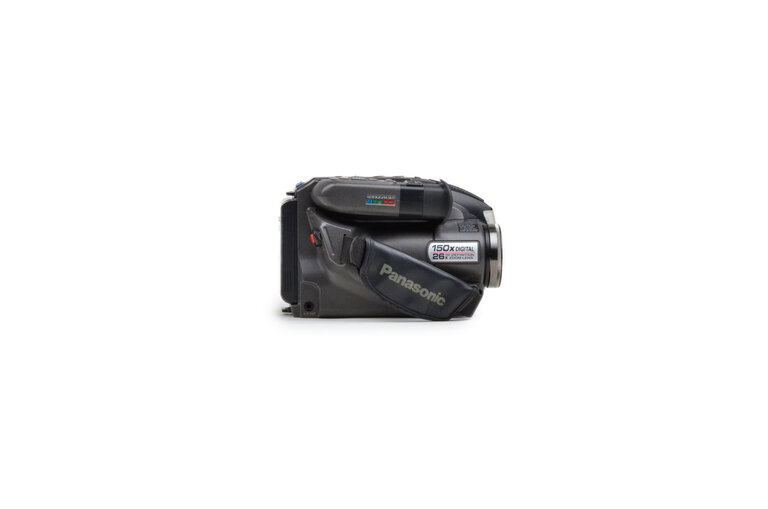 Panasonic Panasonic PV-D209D with Bag, Manual, Batteries, Charger