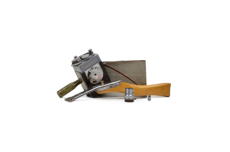 Wollensak Revere Model 38 - 16mm Movie Film Camera Kit with Wollensak 25mm f/1.5, Removable Stock & Manual