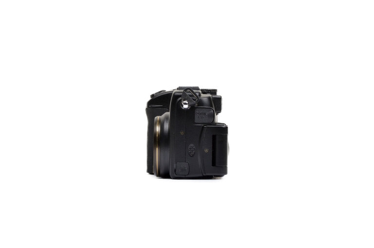 Nikon Nikon Coolpix 5400 Digital Point and Shoot Camera