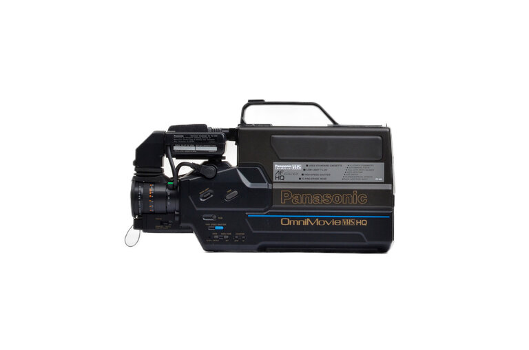 Panasonic Panasonic PV-320 OmniMovie VHS Camcorder (1987)