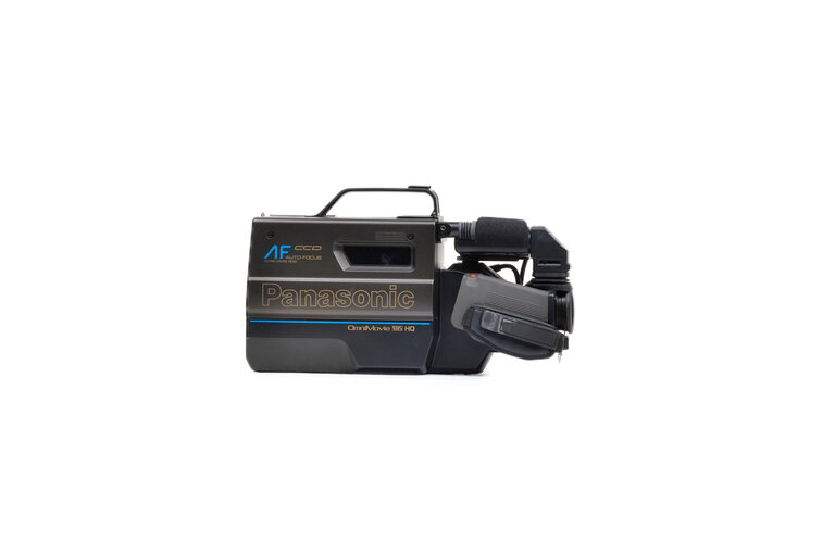 Panasonic Panasonic PV-320 OmniMovie VHS Camcorder (1987)