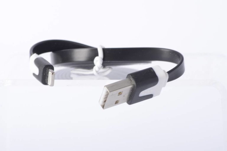 DLC USB Data Cable IPhone