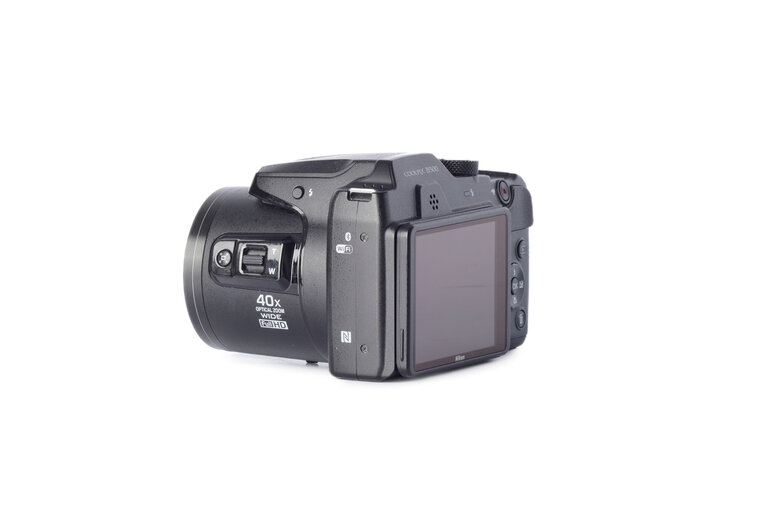 Nikon Nikon B500 40x Optical Zoom