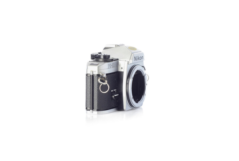 Nikon Nikon FG-20 35mm Film Camera Body