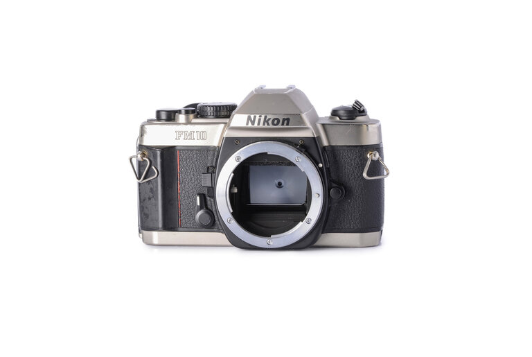 Nikon Nikon FM10 35mm Film Camera Body