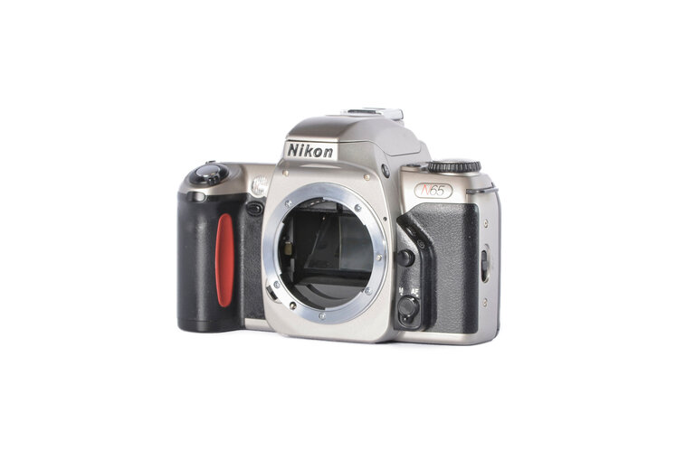 Nikon Nikon N65 Film Camera Body
