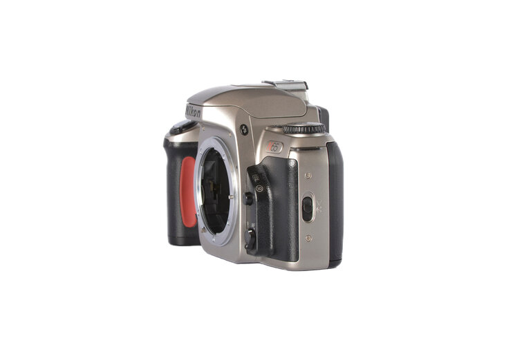 Nikon Nikon N65 Film Camera Body