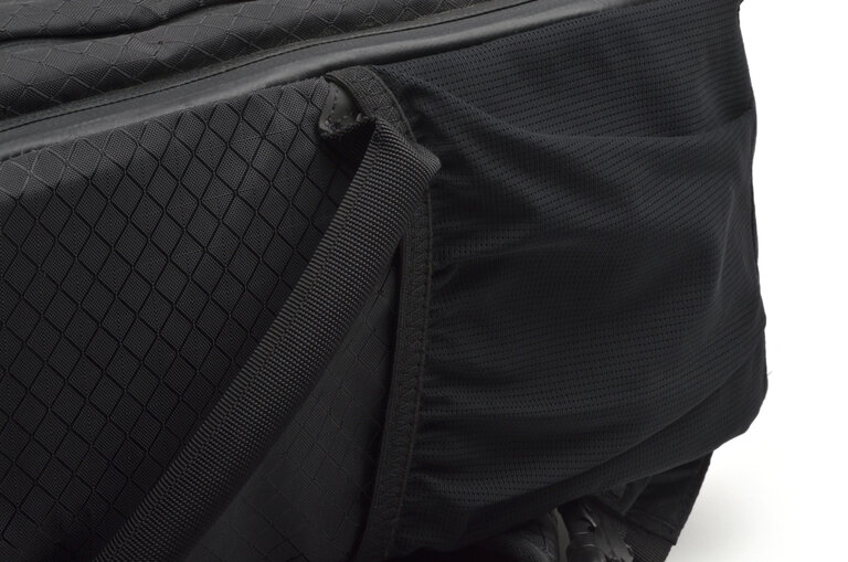 Gura Gear Gura Gear Bataflae 32L Professional Camera Gear Backpack