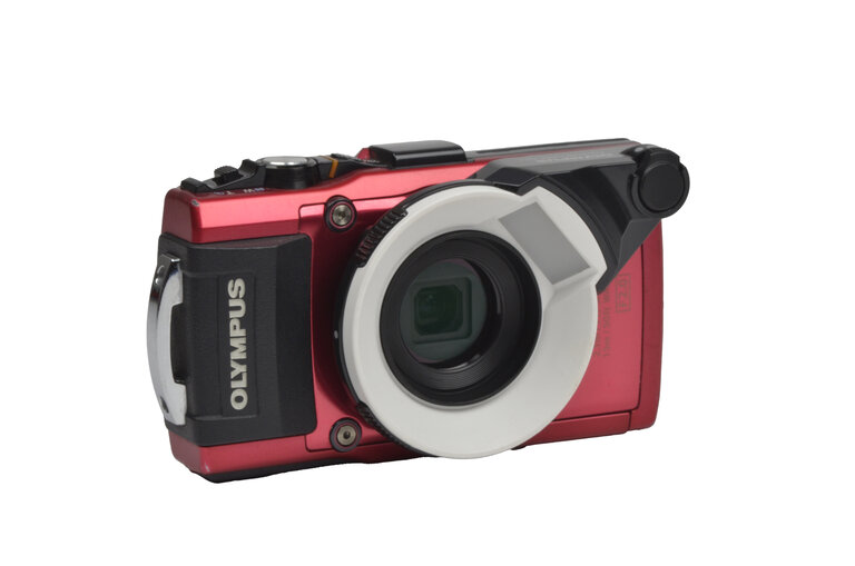 Olympus Olympus Stylus Tough TG-4 w/ FD-1 Underwater Camera