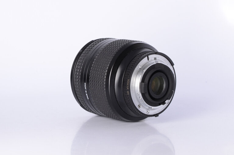 Nikon Nikkor AF 24-120mm f/3.5-5.6 D Zoom Lens for Nikon AI-S Mount